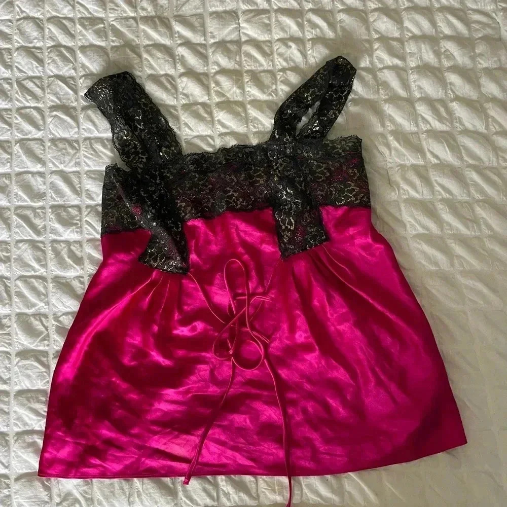 Anne Klein hot pink silk lace top